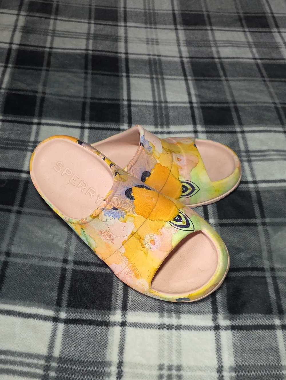Sperry Pink and Yellow Floral Slide Sandals